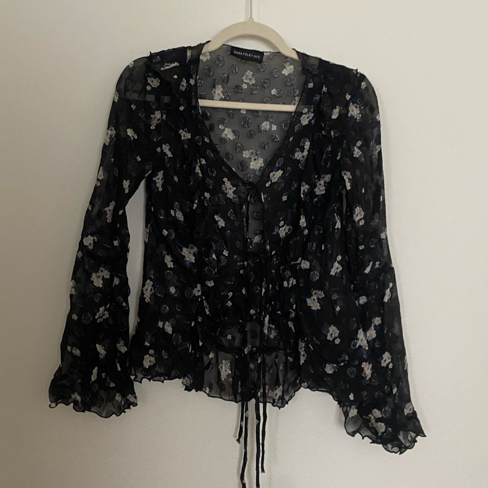 Dana Foley NYC Black Blue and White Ruffled Tie Front Blouse